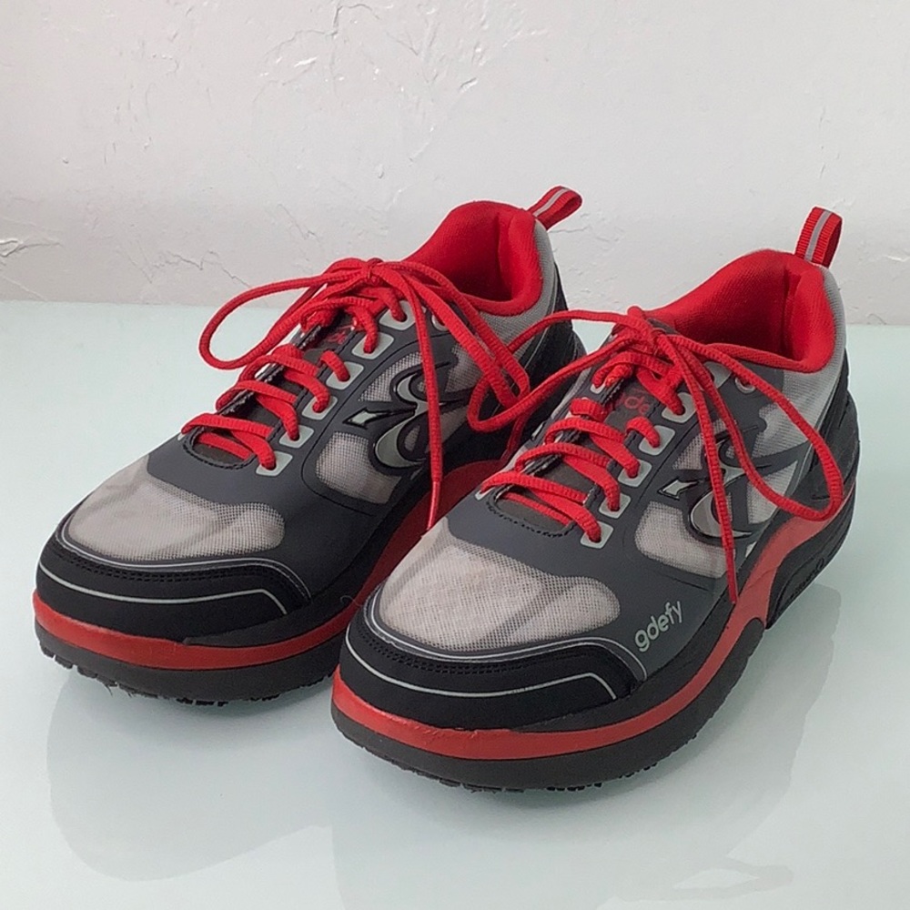 Gravity Defyer Ion Gdefy Verso Shock gray black red sneakers men size 8 EUC